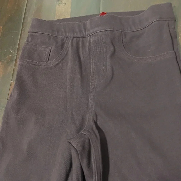 Spanx Jean-ish Leggings Size Small Deep Purple Color - Picture 2 of 5